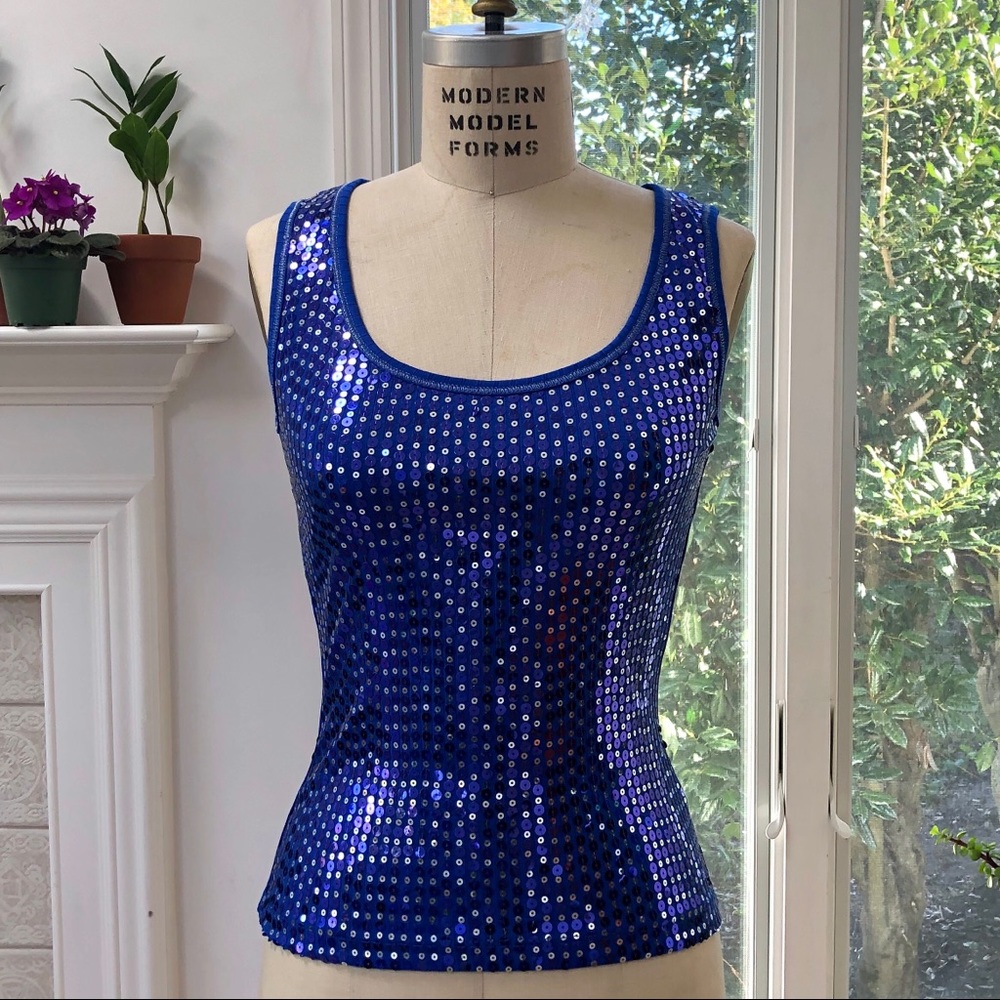 ❤️3 for $25❤️ Beautiful Sequin Top